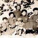Будущий президент Монголии с родителями и братьями