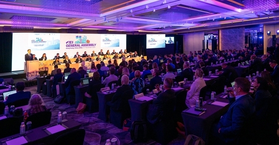  Абсурд власти: почему судьбу конного спорта решает страна без лошадей?