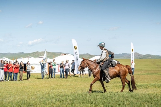 Монгольское Дерби выиграл 70-летний индеец
