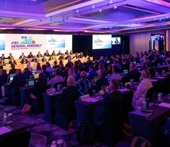  Абсурд власти: почему судьбу конного спорта решает страна без лошадей?