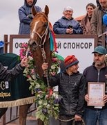 Большой скаковой праздник в Кунбатаре